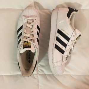 Adidas Superstar women's