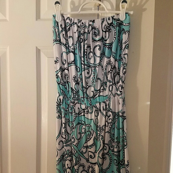 Atwood Dress - Picture 1 of 2