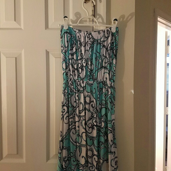 Atwood Dress - Picture 2 of 2