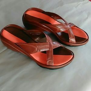 Cole Haan ladies shoes 6B