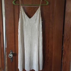 Cream 20's flapper inspired dress