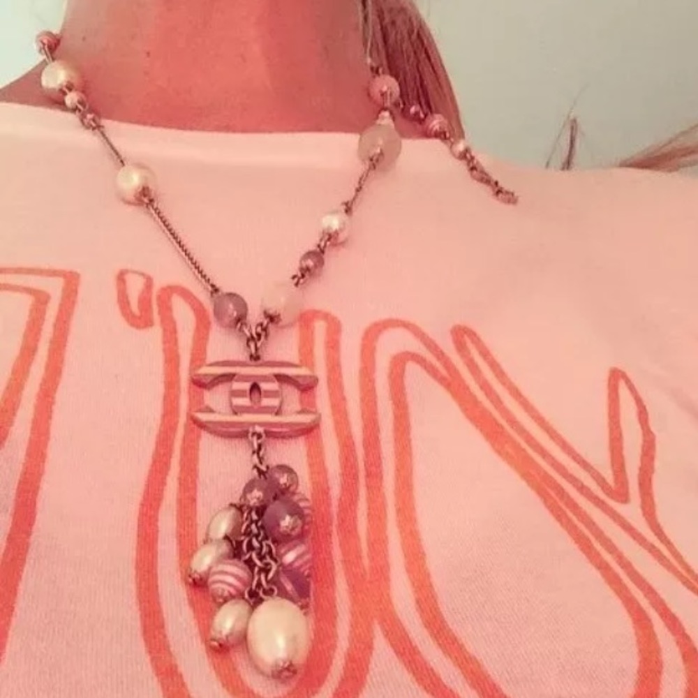 SOLD CHANEL Necklace 💕 Happy St Pats #yourselfie