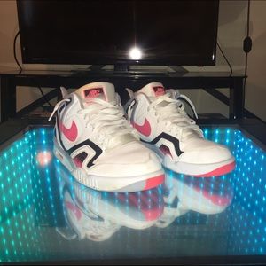 Nike air tech challenge 2 lava