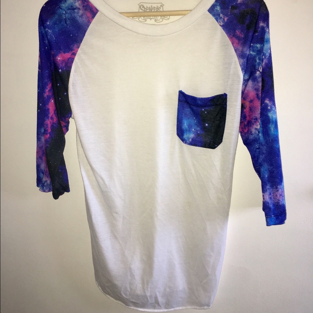 Galaxy shirt ✨