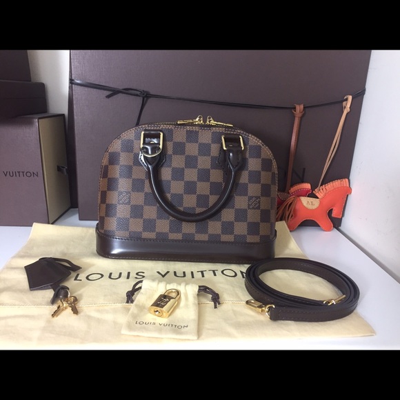 ❌SOLD❌💯Auth. Louis Vuitton alma BB - Picture 1 of 8