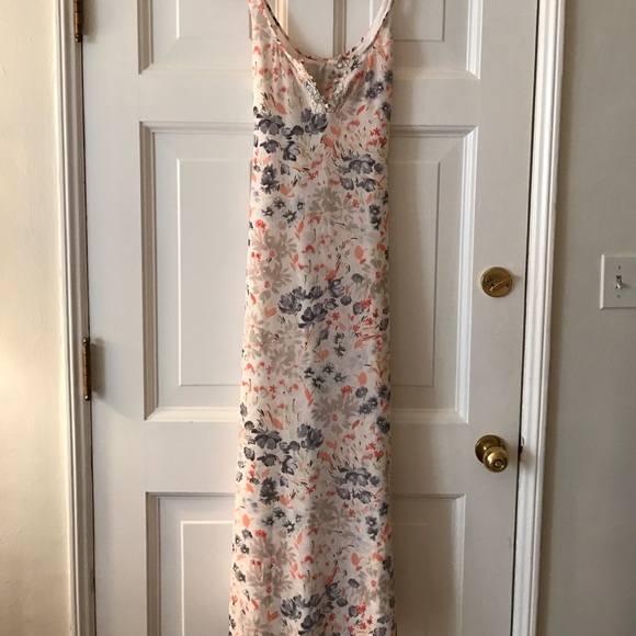 LC Lauren Conrad gorgeous maxi dress - brand new! - Picture 1 of 5