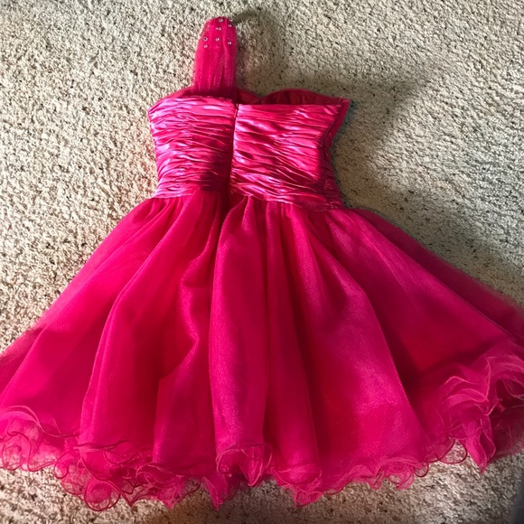Prom Girl short dress.  Reasonable offers welcome - Picture 3 of 4