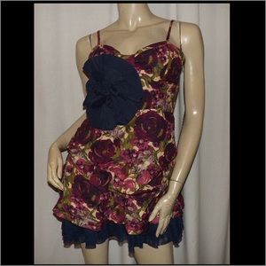 Twelve by Twelve Bustled Appliqué Dress XS