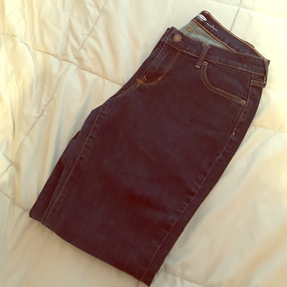 Dark wash Old Navy skinny jeans