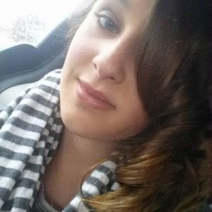 Meet your Posher, Olivia