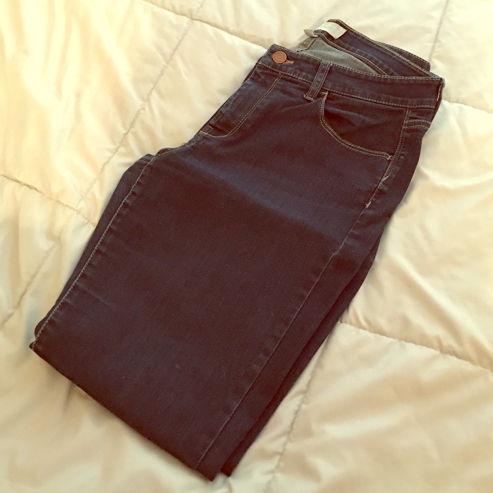 Dark wash Banana Republic skinny jeans size 8-10