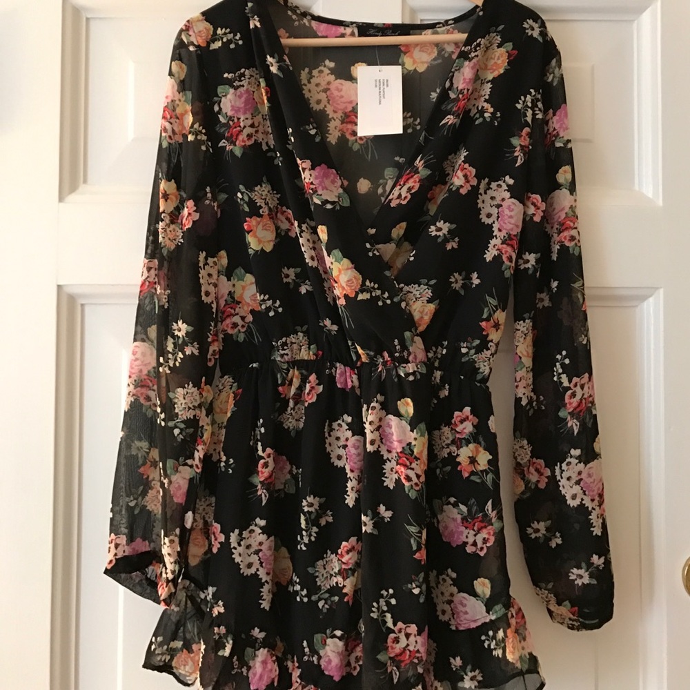 NWT Honey Punch Romper