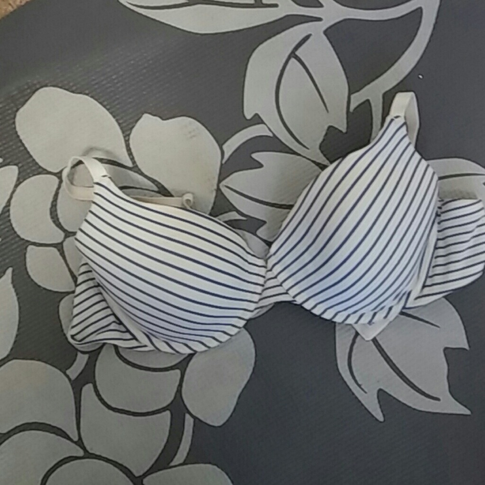 Bra