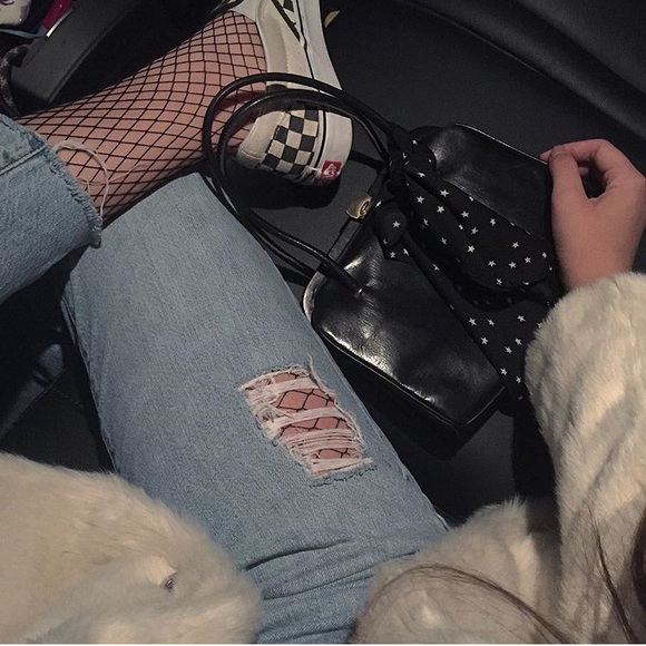 bnwt black fishnet tights - Picture 2 of 3