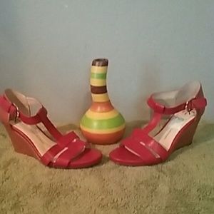 IsaacMizrahi  Leather Wedge Heel