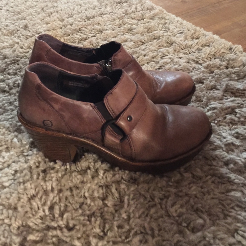 Size 9 Shoes