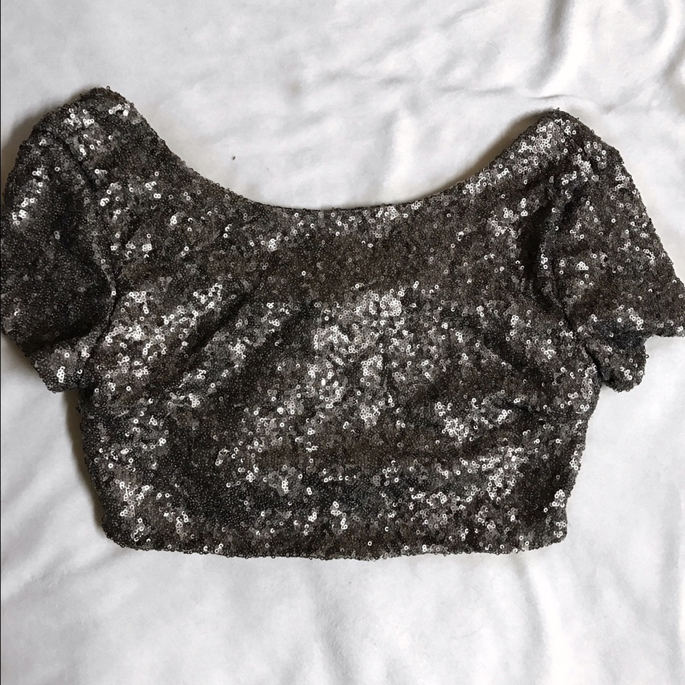 ✨NEW! Tobi Sequins Crop Top