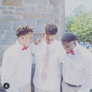 Meet your Posher, Derrell