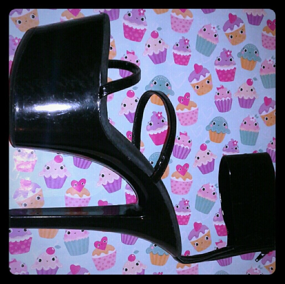 Ellie Shoes 711 Sibyl