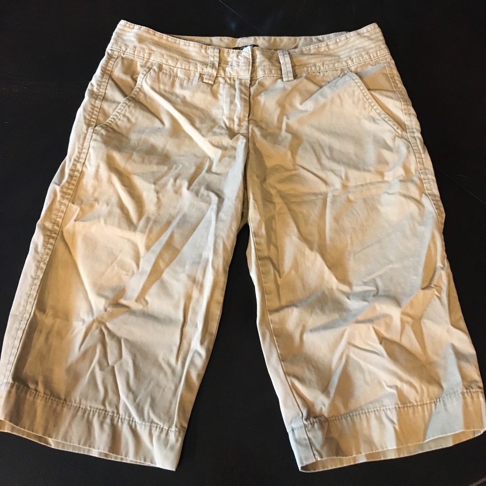 J crew city fit khaki shorts