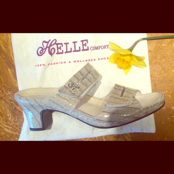 Helle fashion & Wellness Shoes - Picture 2 of 3