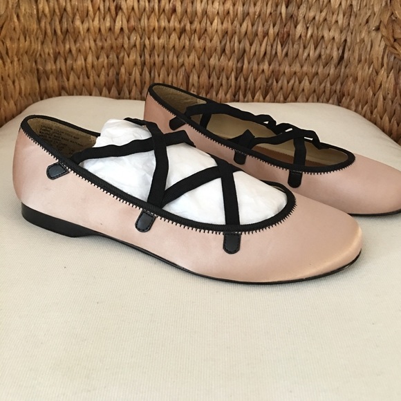 New Soho Labs "Dizzee" Ballet Flats. - Picture 1 of 4
