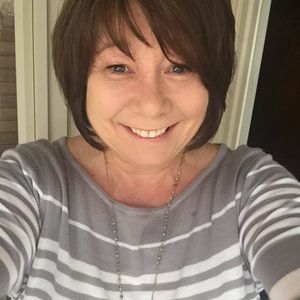 Meet your Posher, Sandi