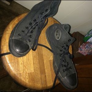 black high top converse