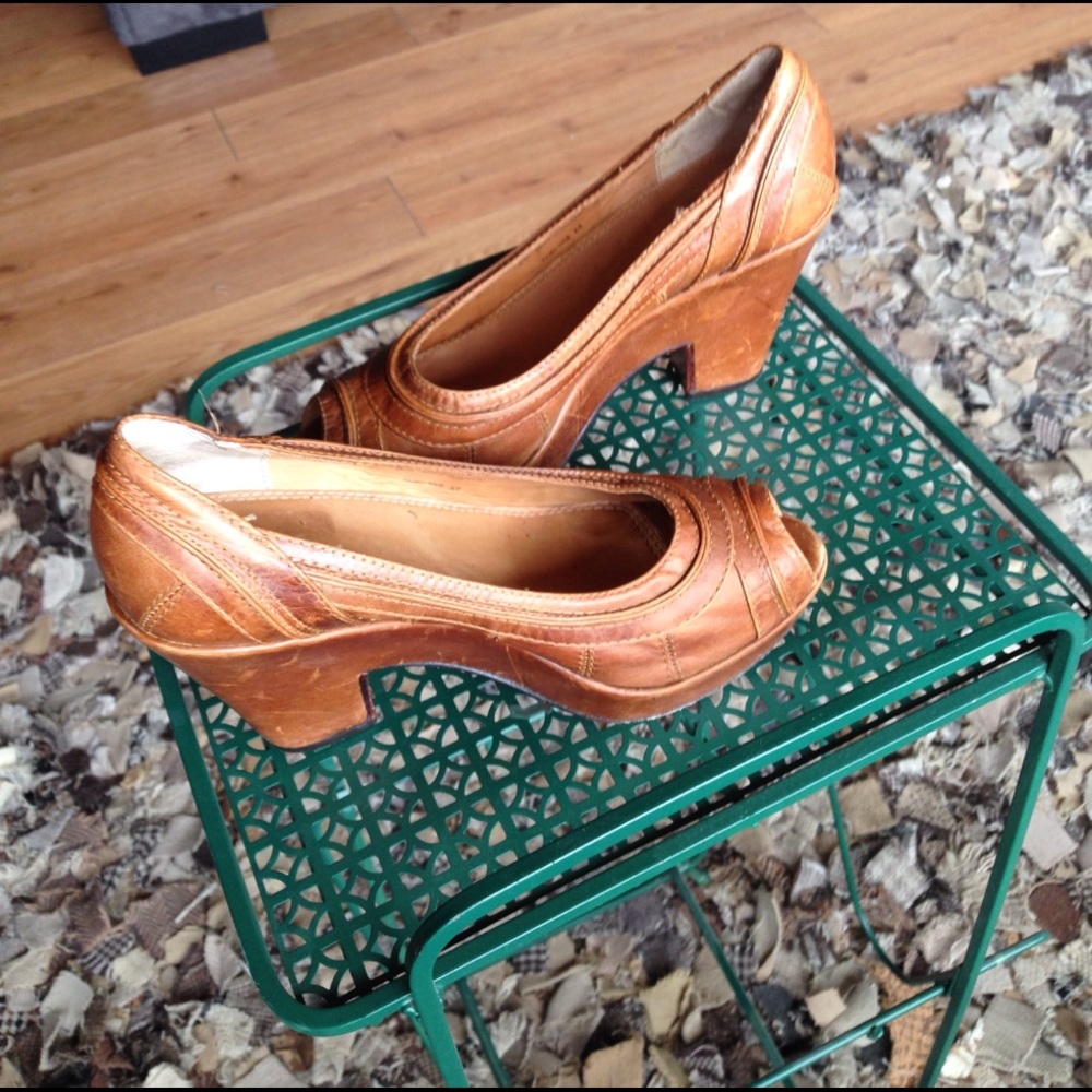 🌿🌿Frye Heels🌿🌿