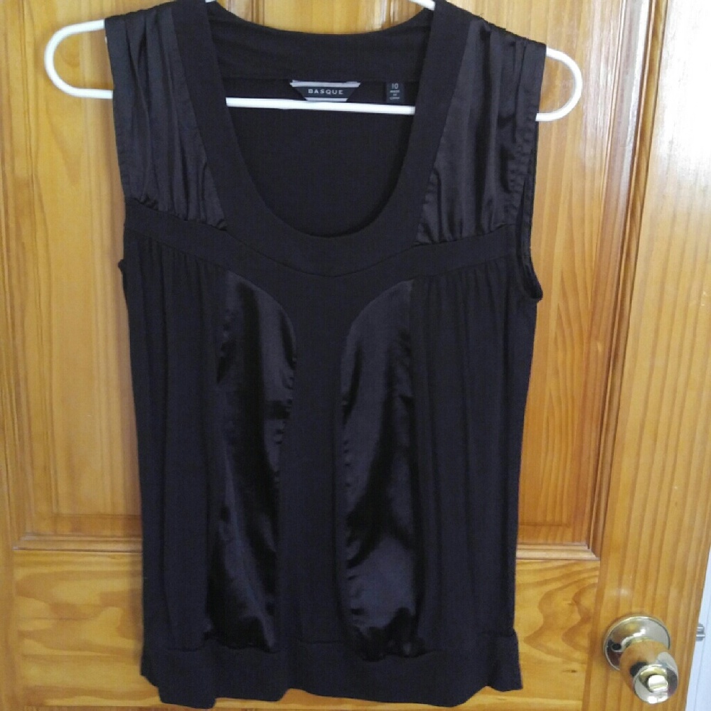 Basque sleeveless top black, size m