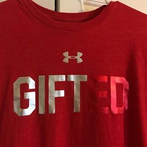 Under Armour T-shirt