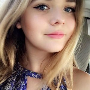 Meet your Posher, Ally