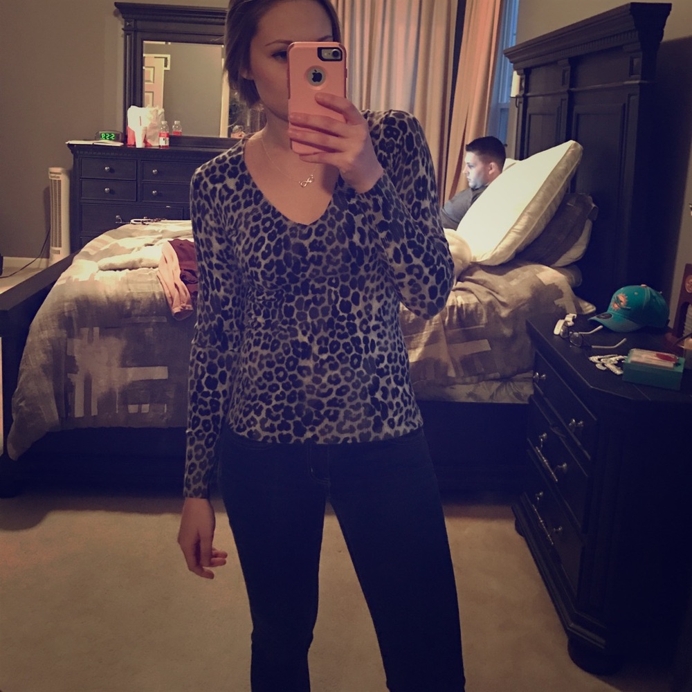 Express sweater sz XS