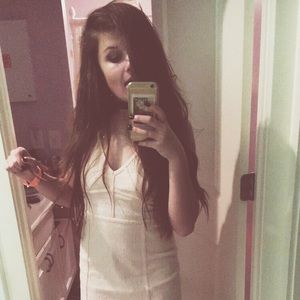 Meet your Posher, Caroline