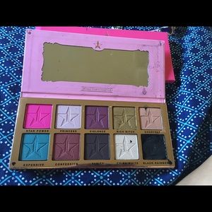 Authentic Jeffree star pallet came one color broke