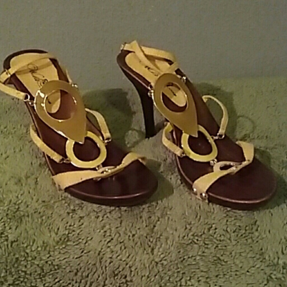 WILD ROSE SANDLES