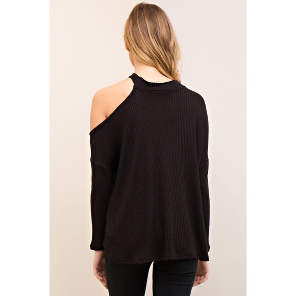>BUY2/1FREE< All I Half One Cold Shoulder Top - Picture 3 of 5