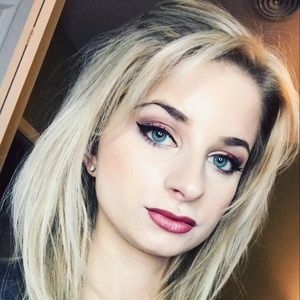 Meet your Posher, Katrina