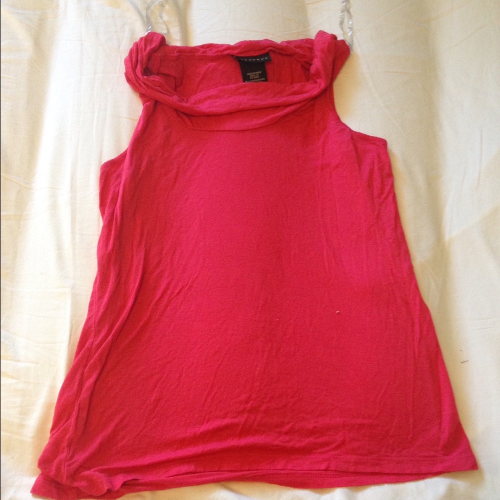 Dress up no sleeve blouse