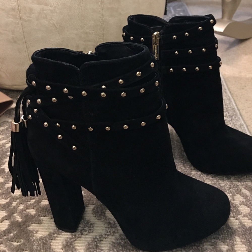 Jessica Simpson ankle boots size 5.5