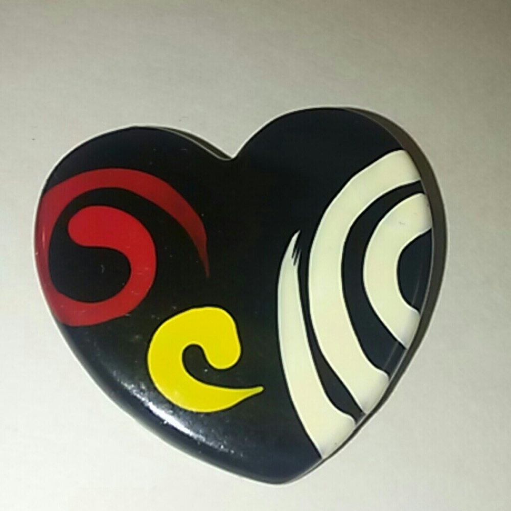 Vintage 1990's Handpainted Ceometric Heart Brooch