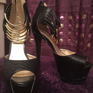 BeBe Heels