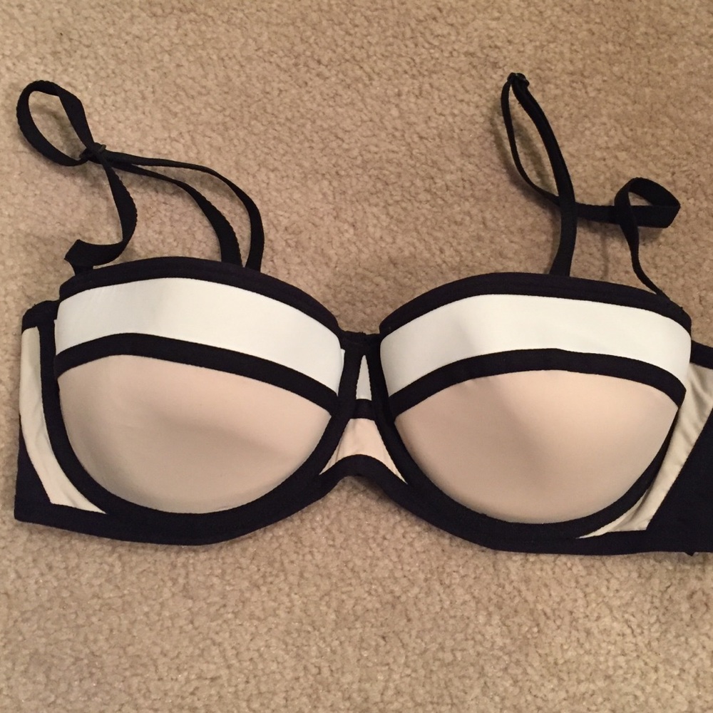 H&M convertible bra