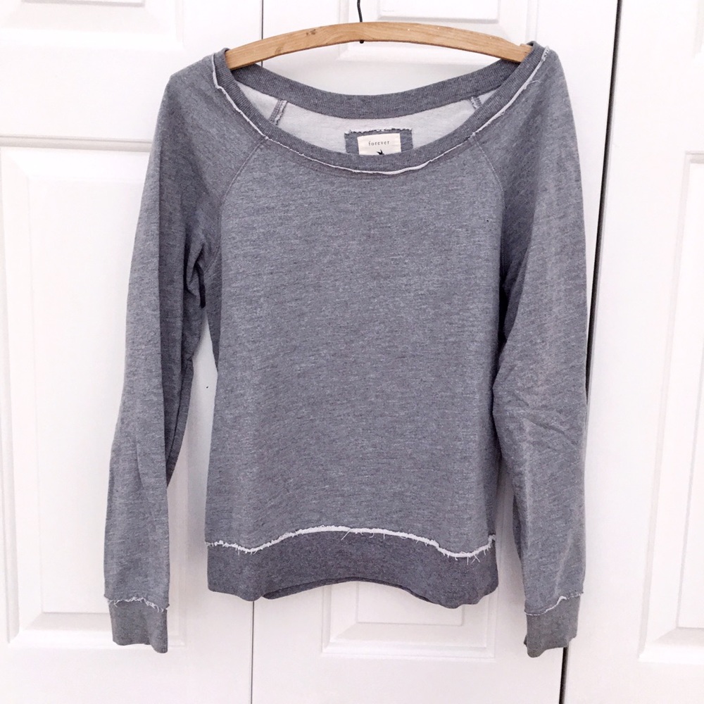 ✨B2G1Free✨ Forever 21 Casual Crop Sweatshirt