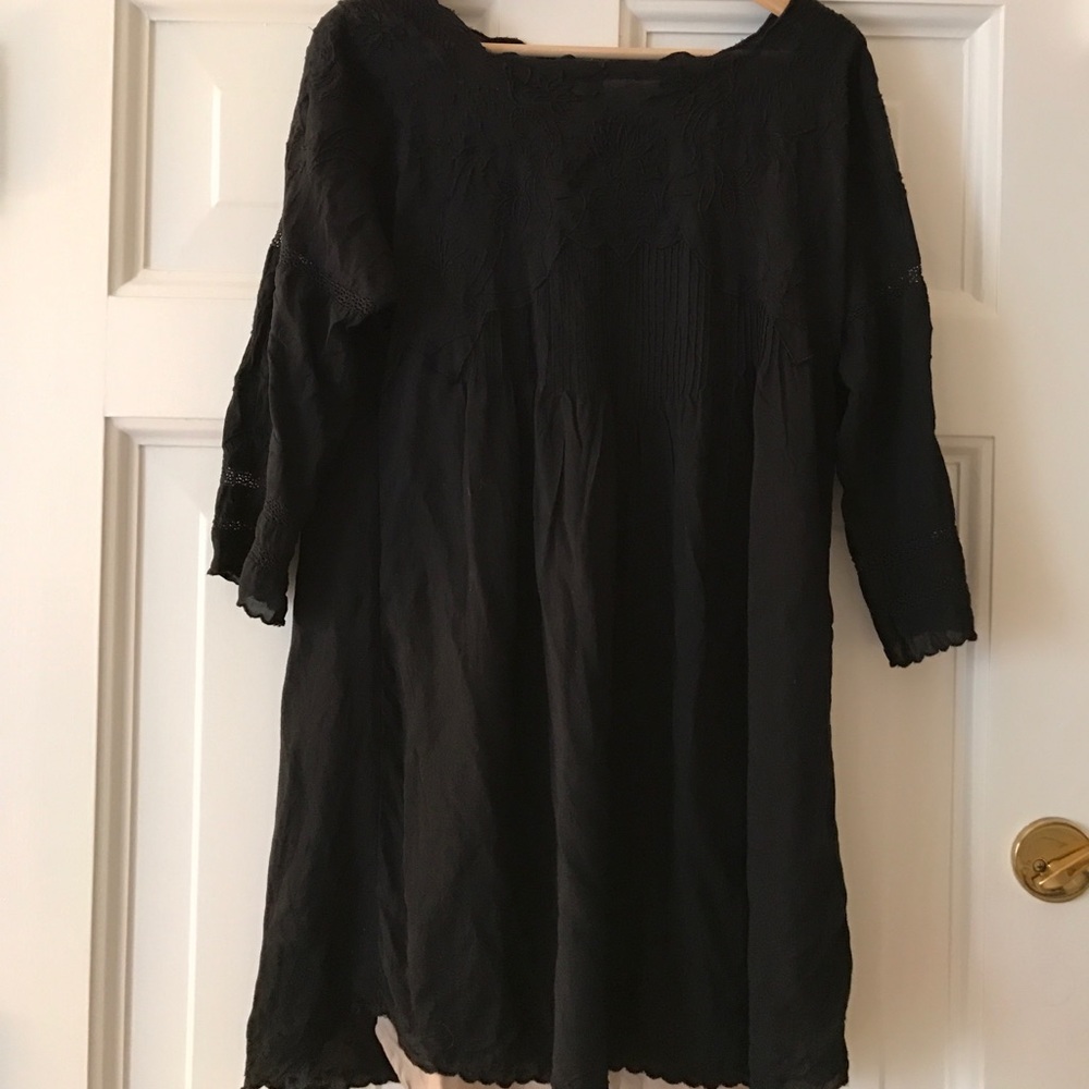Aritzia Wilfred 100% modal swing dress.
