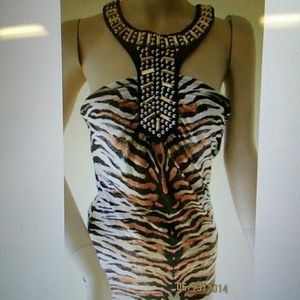 New 2b bebe wild tiger halter top
