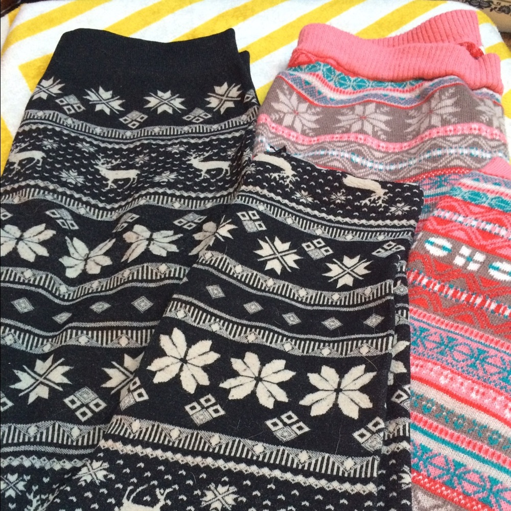 💚💚Bundle of 2💚💚 Cute Pattern Sweater Leggings