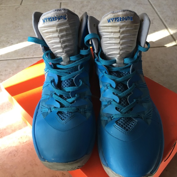 Hyperdunk 2013 - Picture 2 of 5