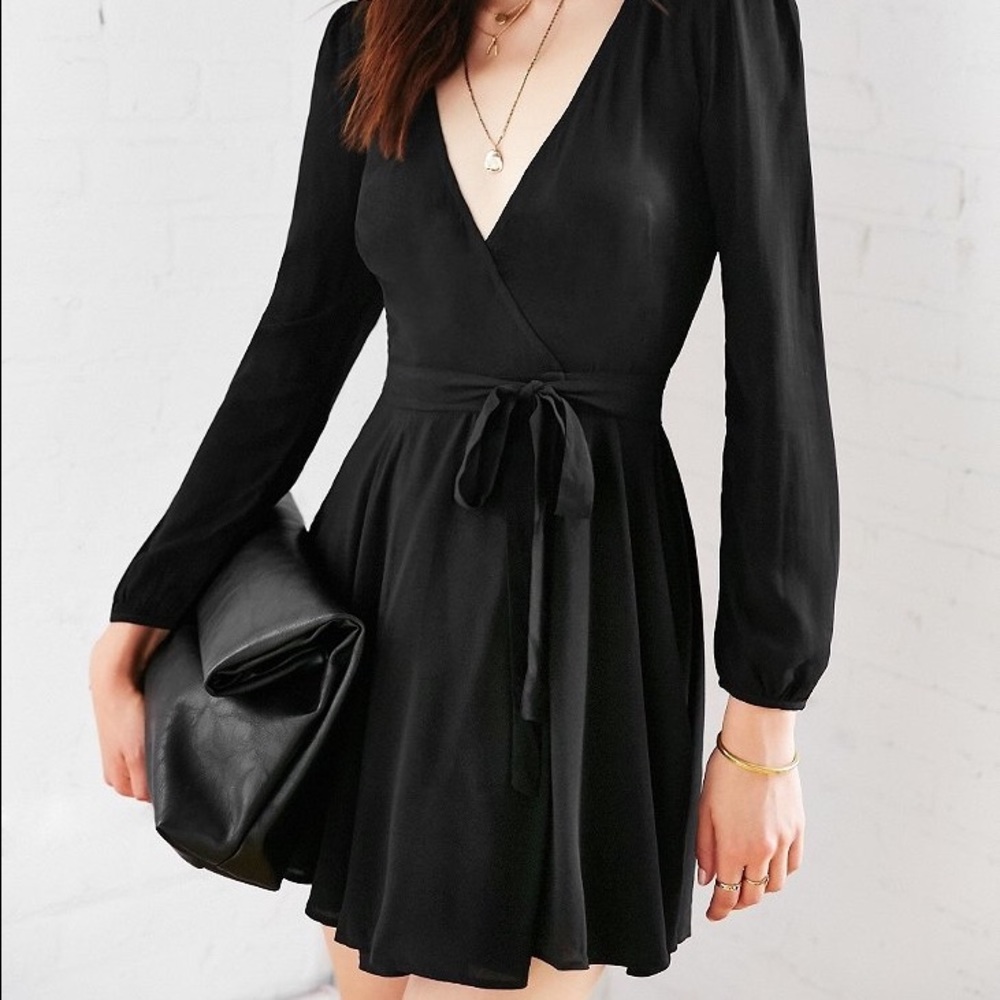 UO ECOTÉ Wrap Mini Dress