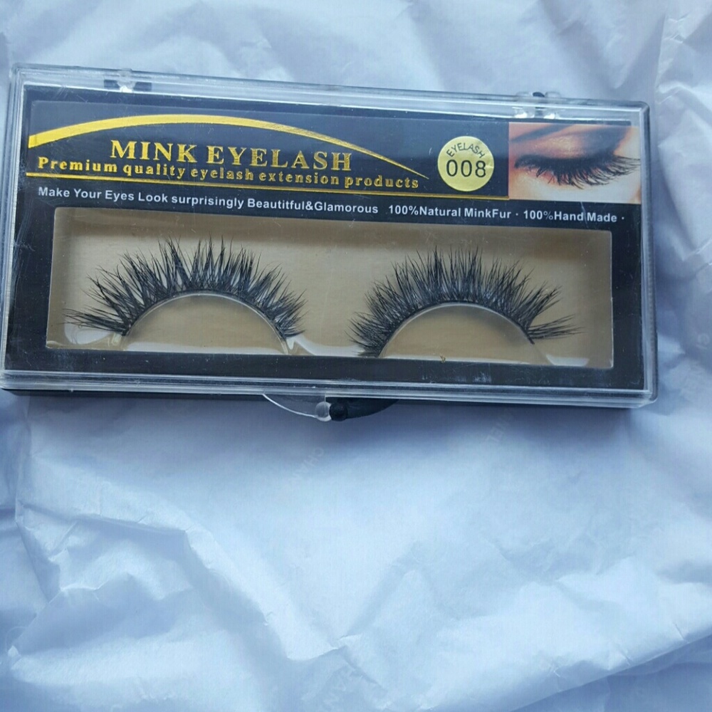 Volumizing mink lashes